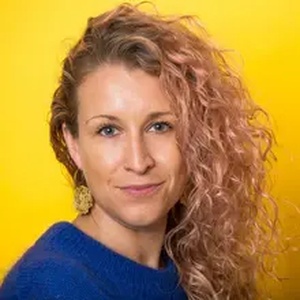 Dr. Anna Walnycki